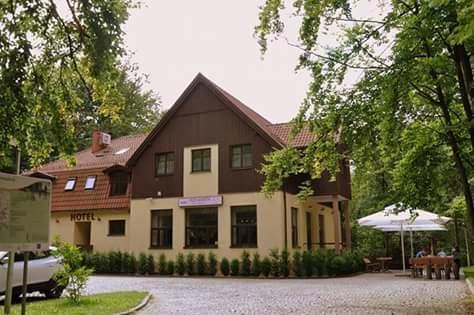 Willa Strzelnica Hotel คอชเชียซือนา ภายนอก รูปภาพ